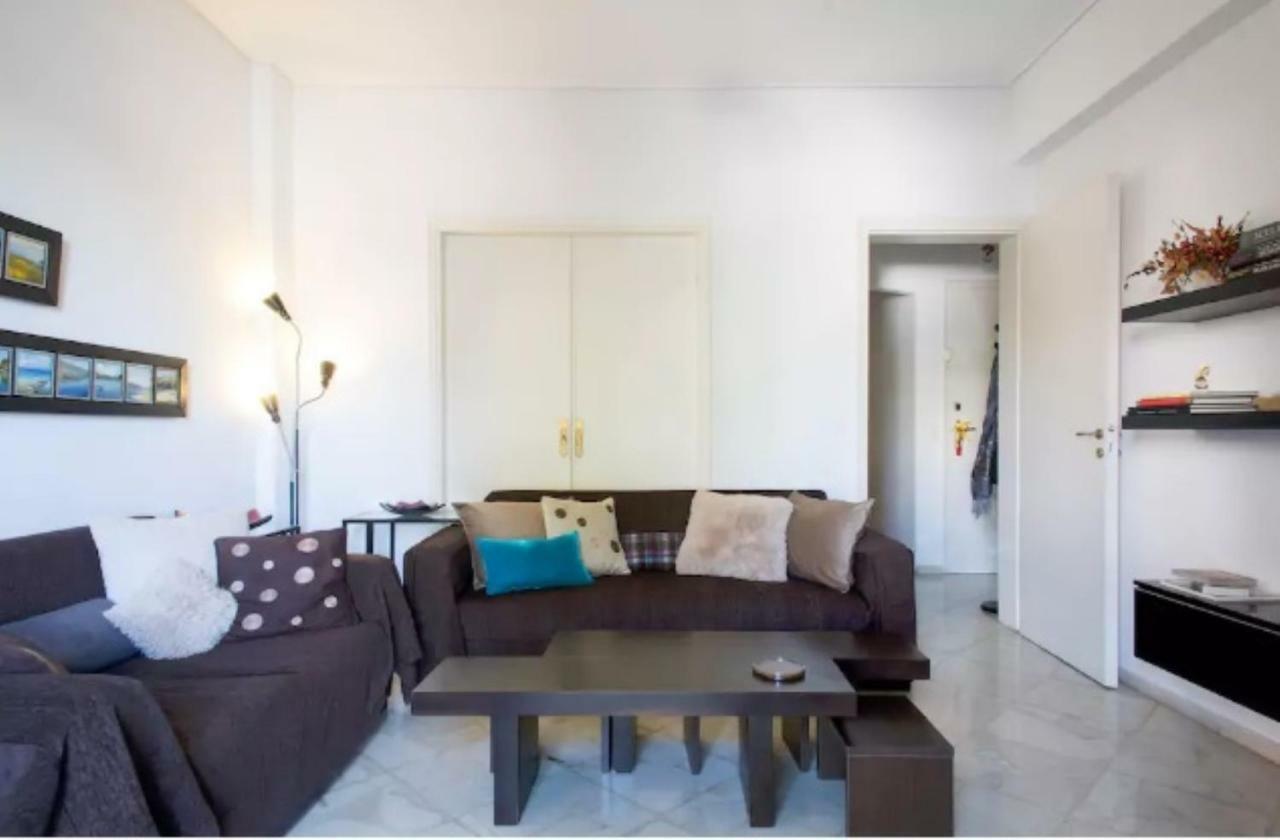 At Trendy Glyfada'S Center Apartment เอเธนส์ ภายนอก รูปภาพ